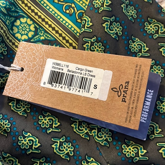 Prana Performace Belladonna Dress in Cargo Green Women’s size Small - Picture 2 of 5